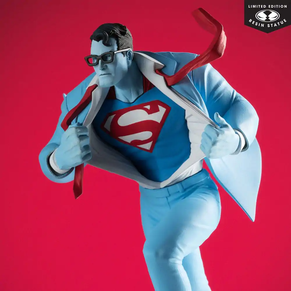 DC Direct Socha 1/10 Superman Red and Blue: Superman by Clayton Henry Limited Edition 16 cm produktová fotografia