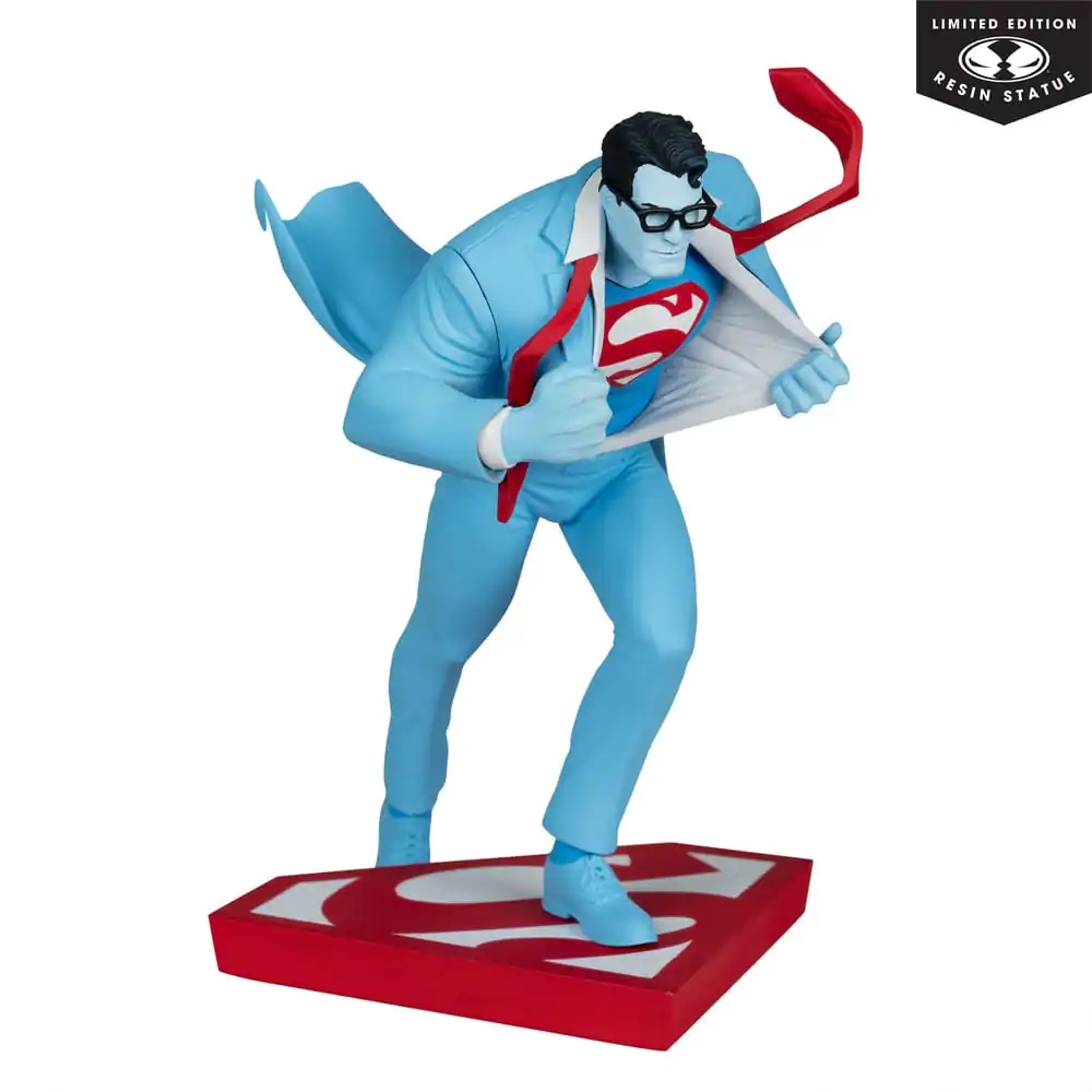 DC Direct Socha 1/10 Superman Red and Blue: Superman by Clayton Henry Limited Edition 16 cm produktová fotografia