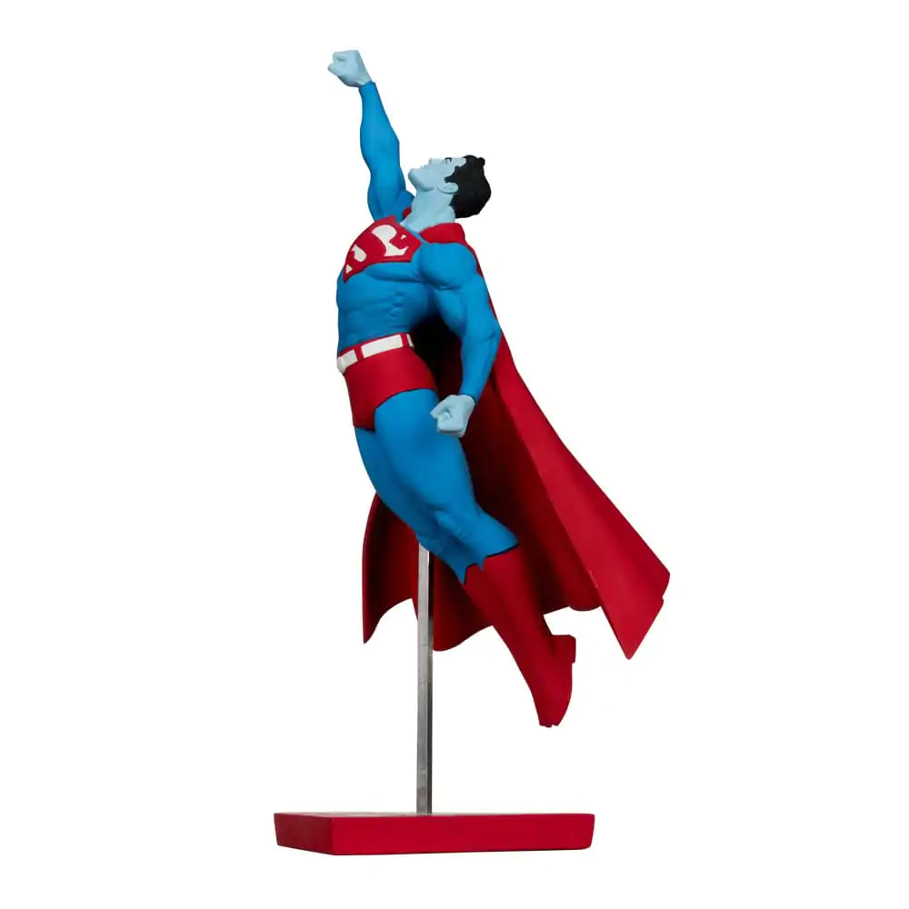 DC Direct Socha 1/10 Superman Red and Blue: Superman by Gary Frank Limited Edition 26 cm produktová fotografia