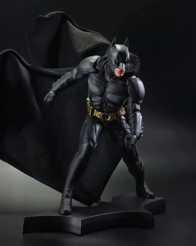 DC Direct Resin Statue DC Movie Statues Batman (The Dark Knight) 24 cm termékfotó