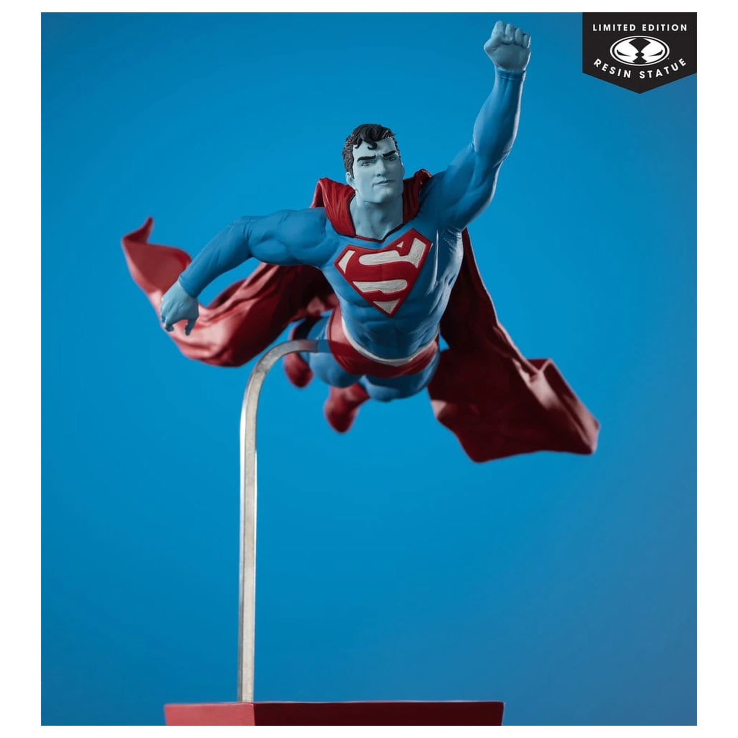 DC Direct Superman Red & Blue Socha 1/10 Superman by Lee Bermejo 26 cm produktová fotografia