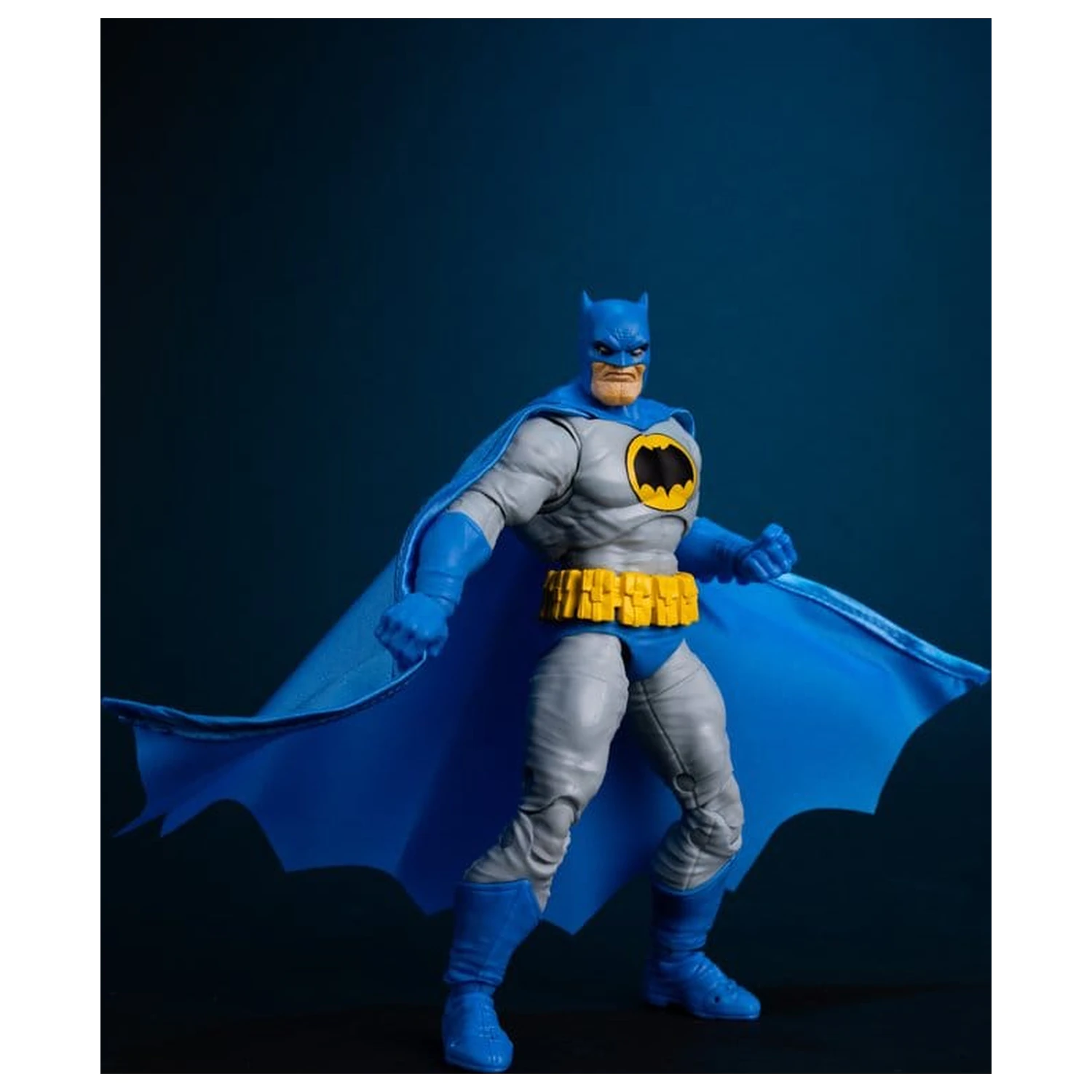 DC Multiverse Akčná figúrka Batman (Dark Knight Returns) 18 cm produktová fotografia