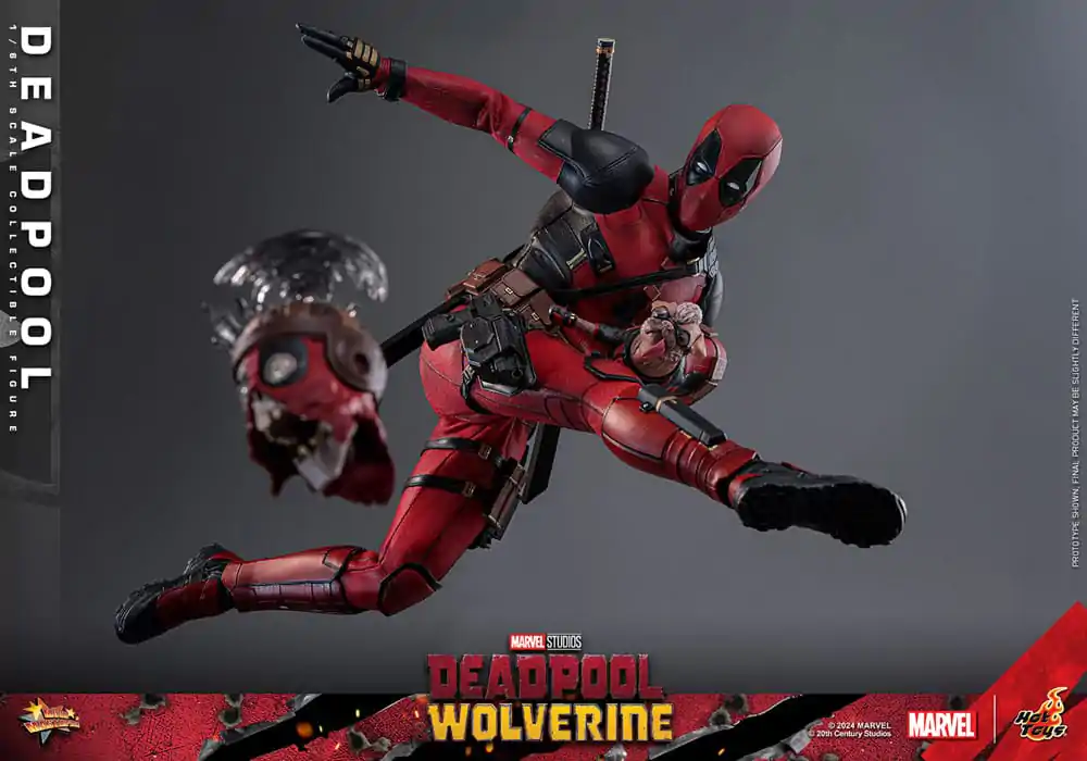 Deadpool &amp; Wolverine Movie Masterpiece Action Figure 1/6 Deadpool 31 cm termékfotó