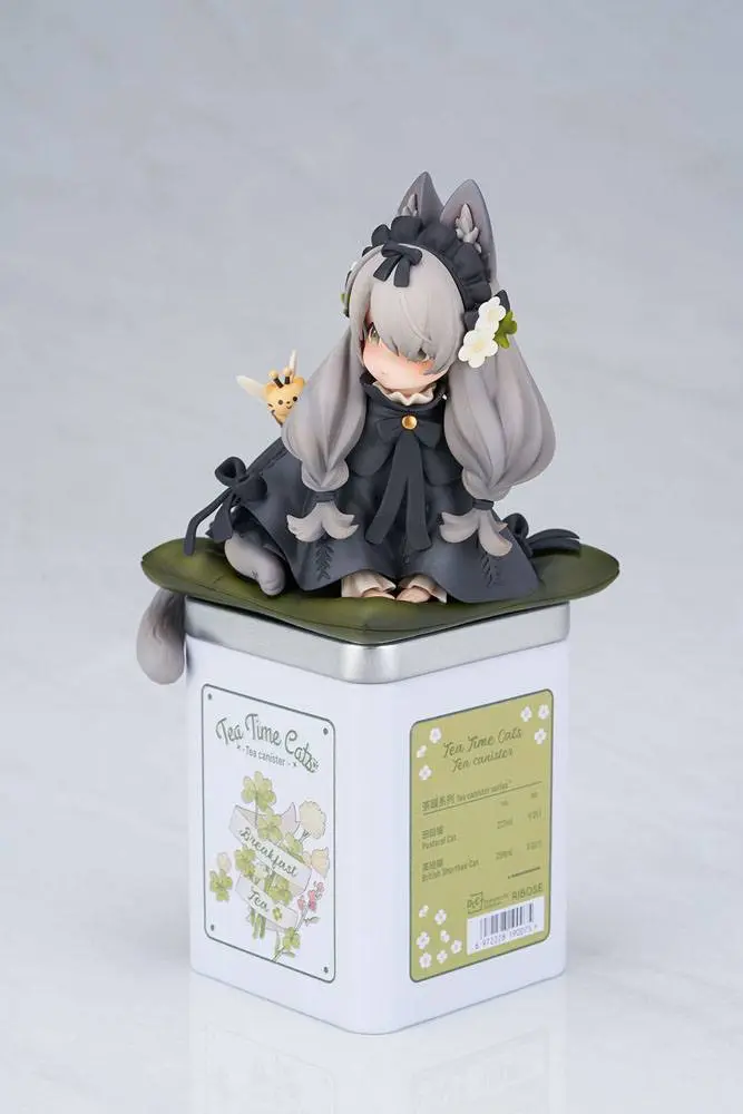 Decorated Life Collection PVC Soška Tea Time Cats British Shorthair 18 cm produktová fotografia