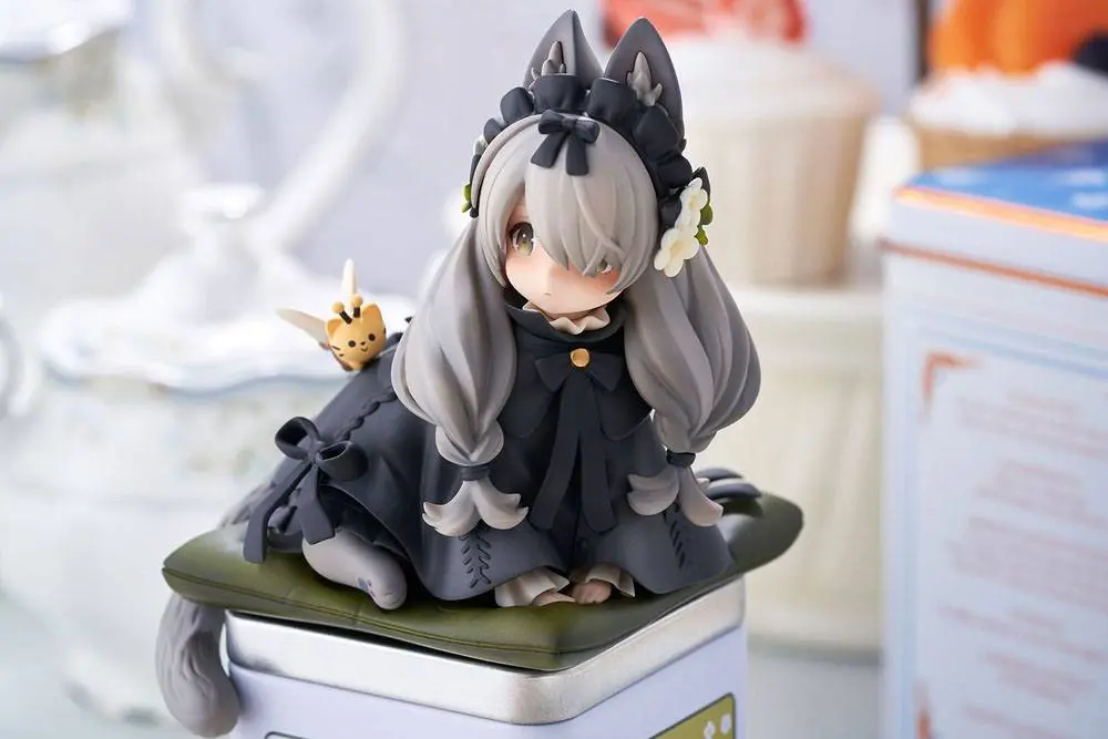 Decorated Life Collection PVC Soška Tea Time Cats British Shorthair 18 cm produktová fotografia