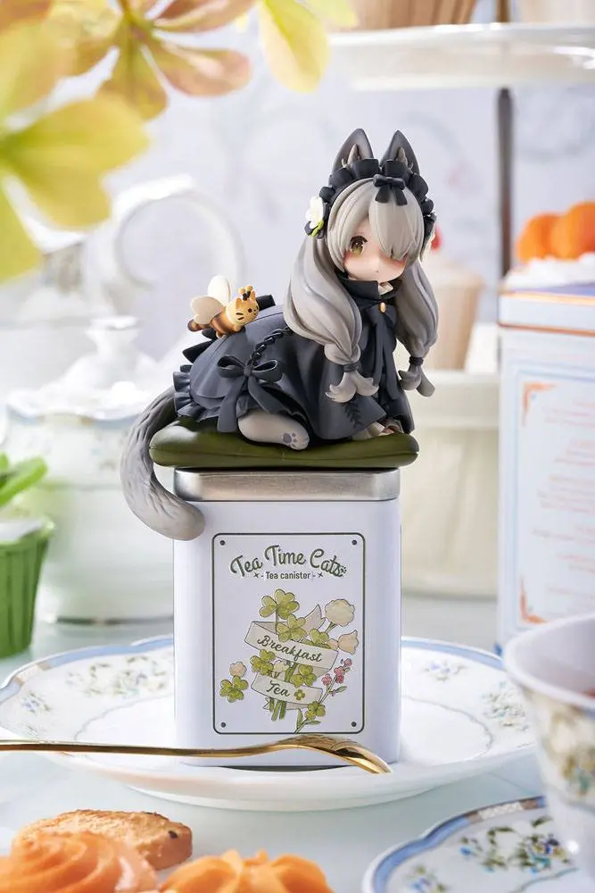 Decorated Life Collection PVC Soška Tea Time Cats British Shorthair 18 cm produktová fotografia