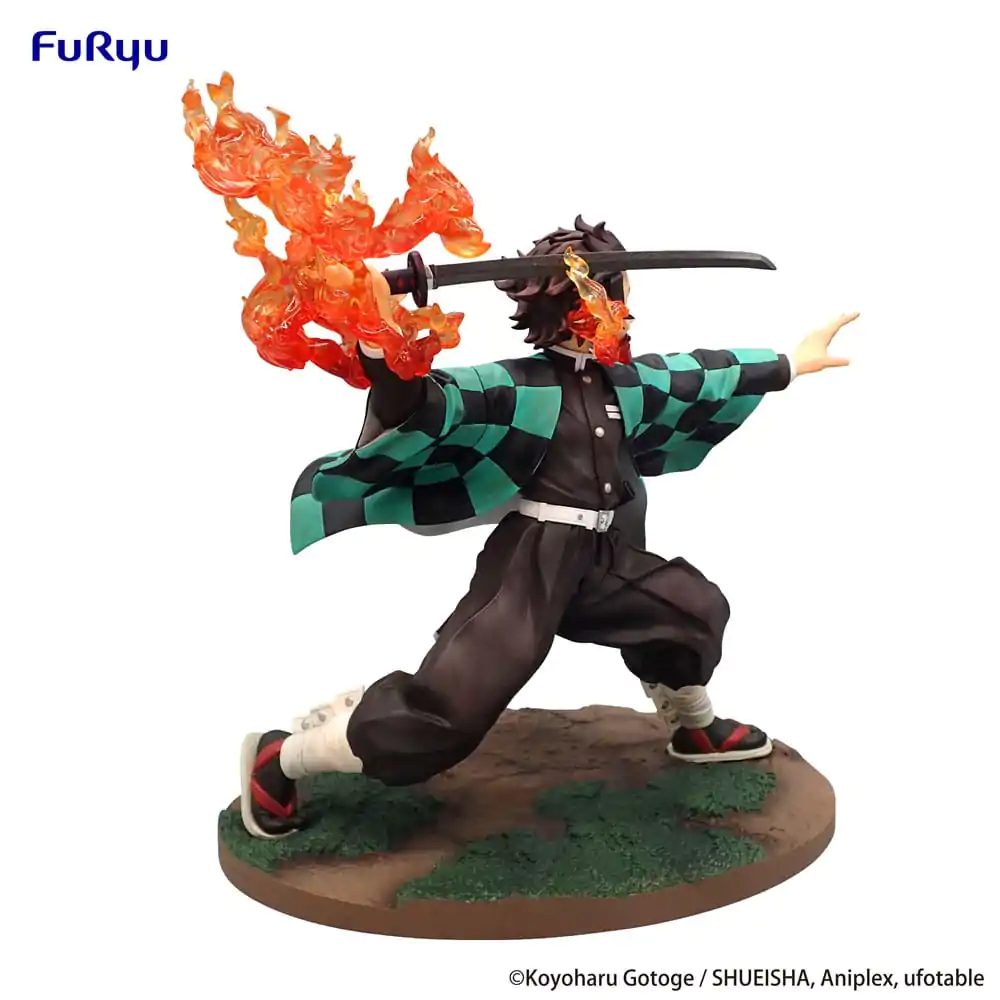 Demon Slayer Exceed Creative PVC Socha Kamado Tanjiro 17 cm produktová fotografia