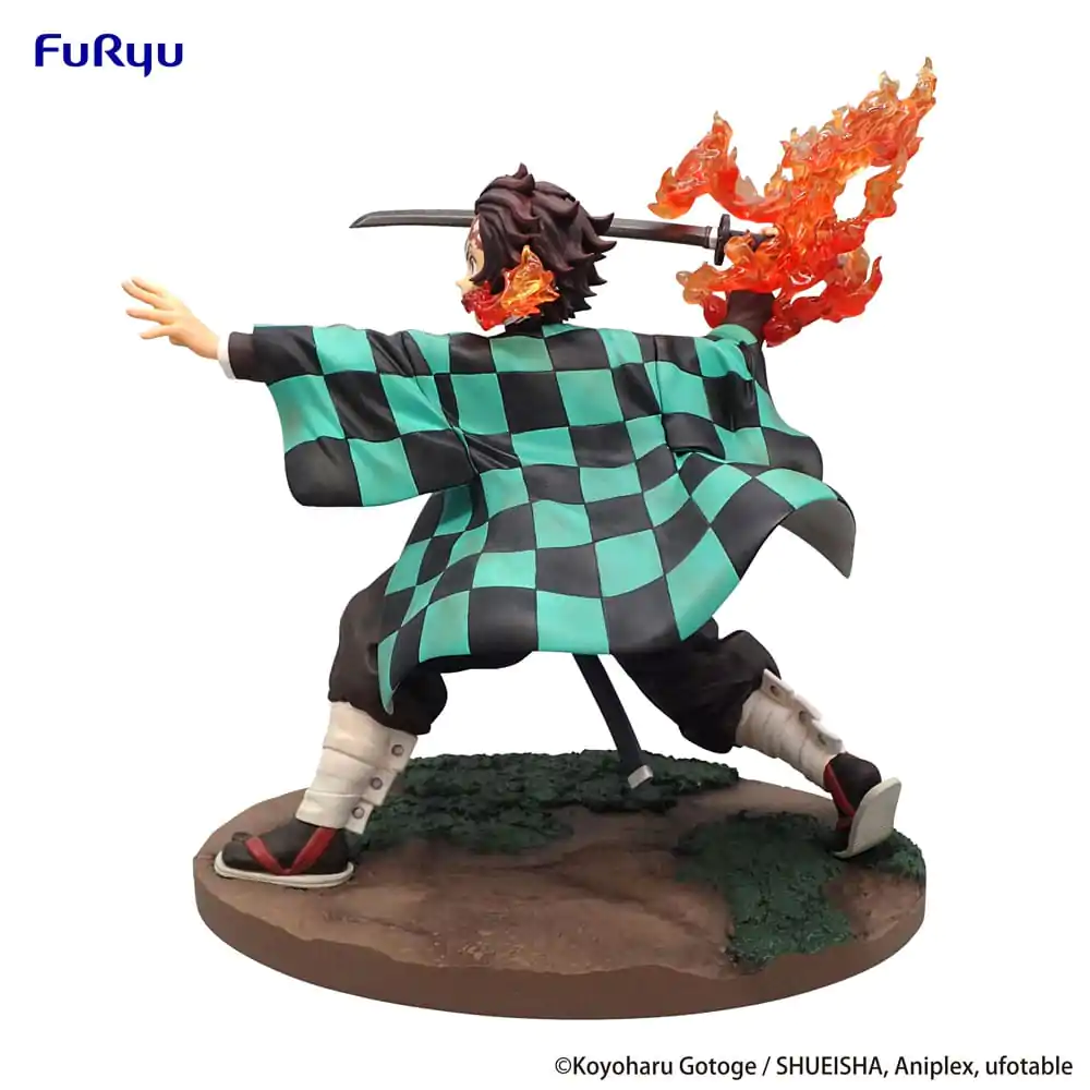 Demon Slayer Exceed Creative PVC Socha Kamado Tanjiro 17 cm produktová fotografia