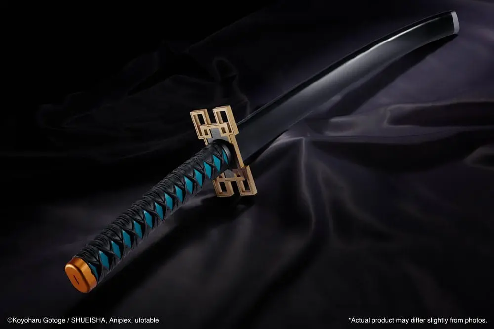 Demon Slayer: Kimetsu no Yaiba Proplica replika 1/1 Nichirin meča (Muichiro Tokito) 91 cm produktová fotografia