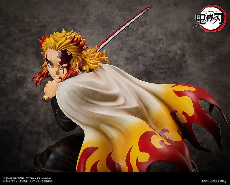 Demon Slayer: Kimetsu no Yaiba Socha 1/4 Kyojuro Rengoku 42 cm produktová fotografia