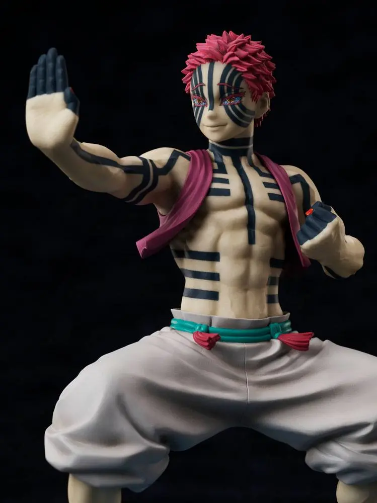 Demon Slayer: Kimetsu no Yaiba Socha 1/8 Akaza 19 cm produktová fotografia