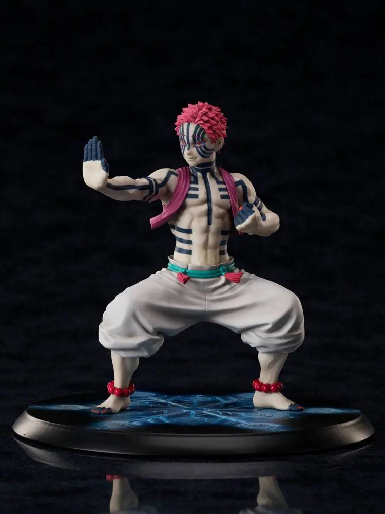Demon Slayer: Kimetsu no Yaiba Socha 1/8 Akaza 19 cm produktová fotografia