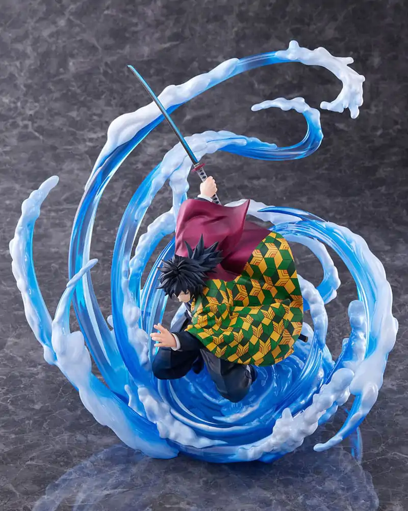 Demon Slayer: Kimetsu no Yaiba Socha 1/8 Giyu Tomioka DX Ver. 29 cm produktová fotografia