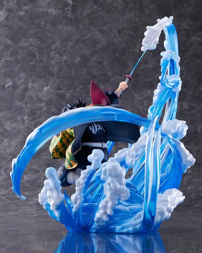 Demon Slayer: Kimetsu no Yaiba Socha 1/8 Giyu Tomioka DX Ver. 29 cm produktová fotografia