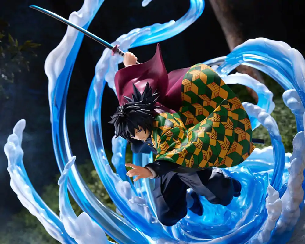 Demon Slayer: Kimetsu no Yaiba Socha 1/8 Giyu Tomioka DX Ver. 29 cm produktová fotografia