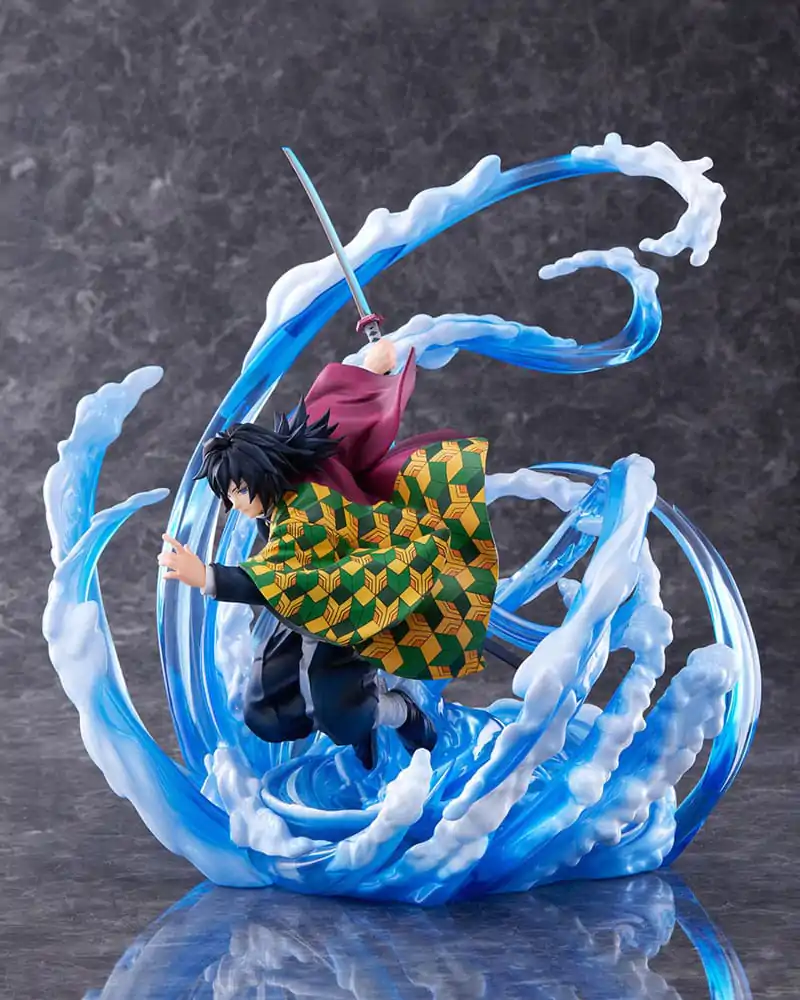 Demon Slayer: Kimetsu no Yaiba Socha 1/8 Giyu Tomioka DX Ver. 29 cm produktová fotografia