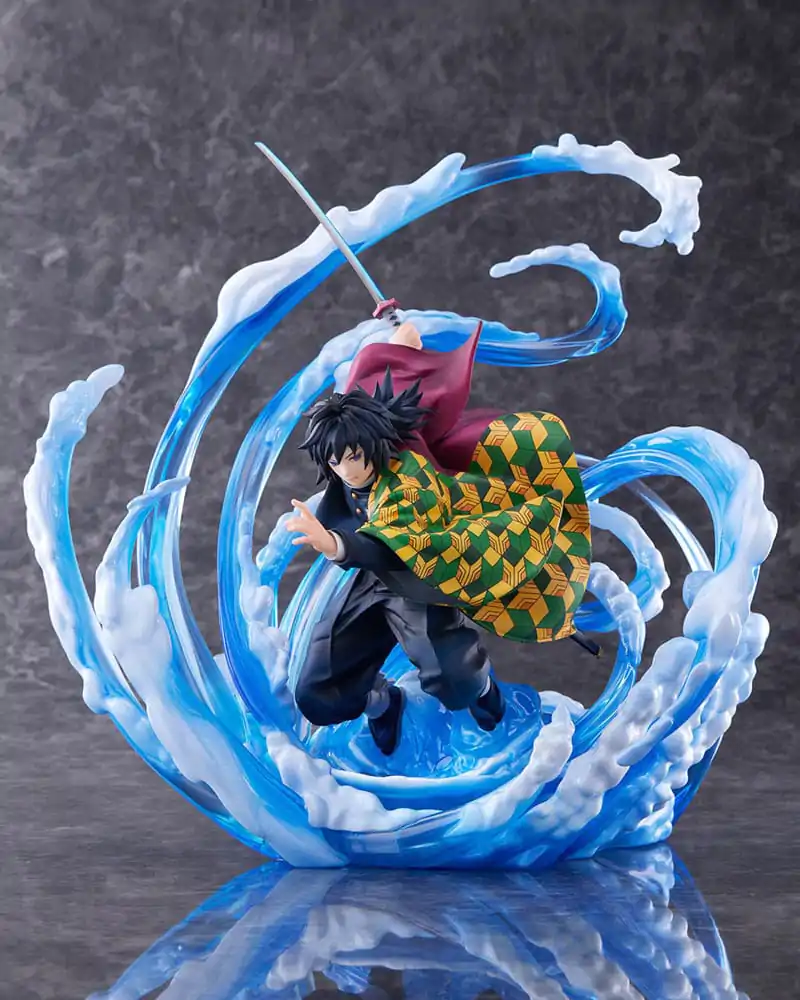 Demon Slayer: Kimetsu no Yaiba Socha 1/8 Giyu Tomioka DX Ver. 29 cm produktová fotografia