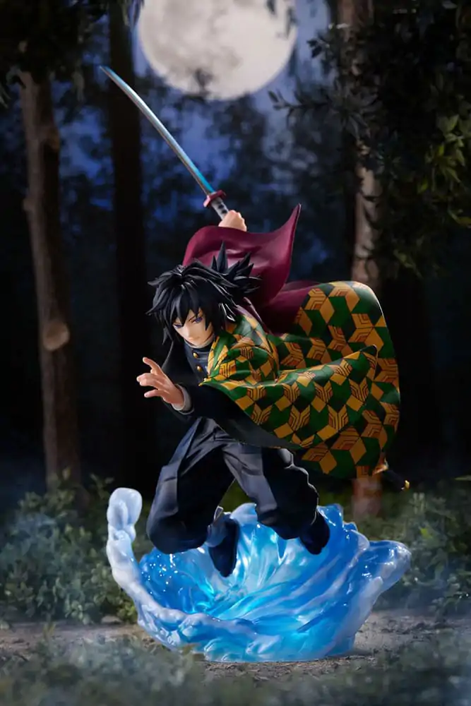 Demon Slayer: Kimetsu no Yaiba Socha 1/8 Giyu Tomioka 27 cm produktová fotografia