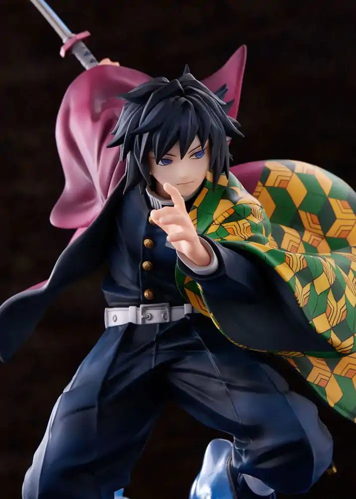 Demon Slayer: Kimetsu no Yaiba Socha 1/8 Giyu Tomioka 27 cm produktová fotografia