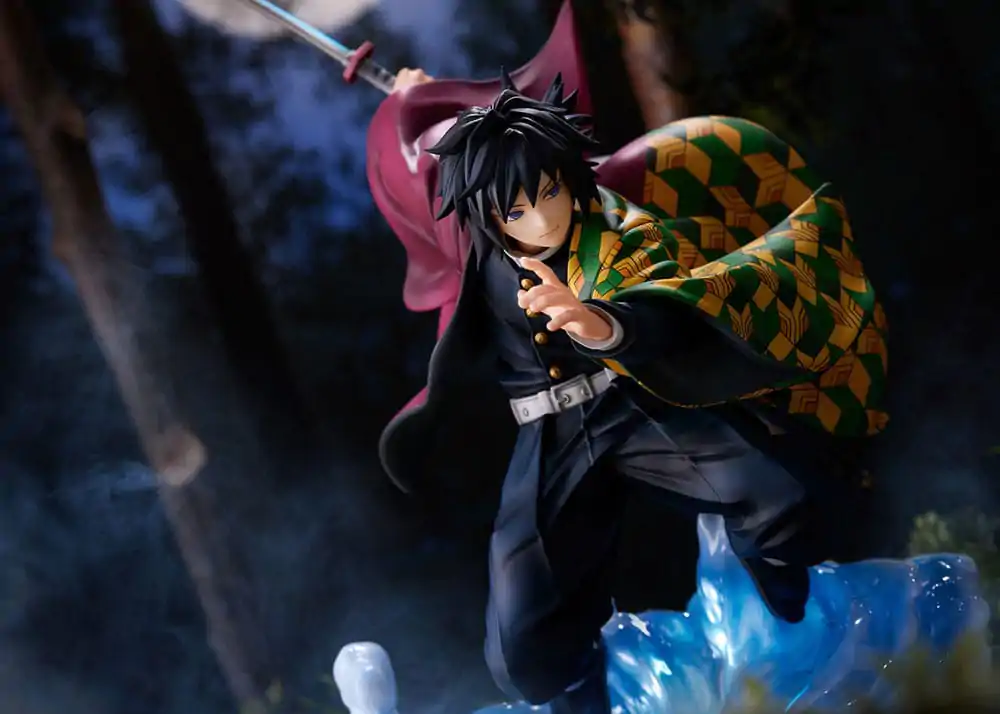 Demon Slayer: Kimetsu no Yaiba Socha 1/8 Giyu Tomioka 27 cm produktová fotografia