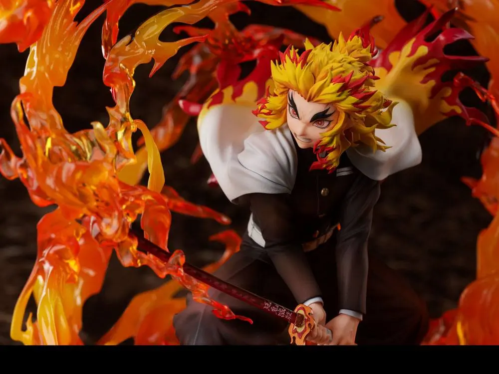 Demon Slayer: Kimetsu no Yaiba Socha 1/8 Kyojuro Rengoku 26 cm produktová fotografia