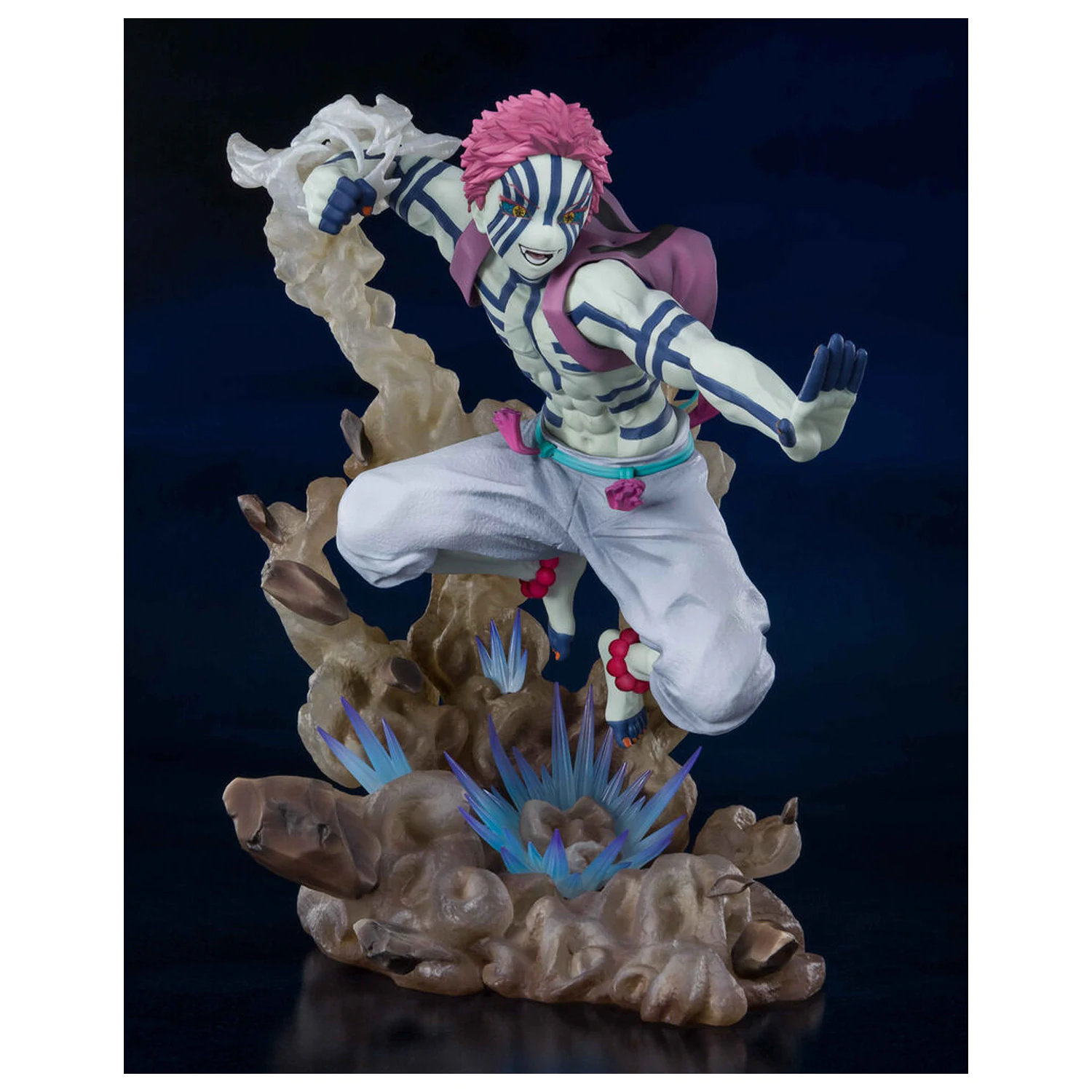 Demon Slayer Kimetsu No Yaiba Akaza Upper Three S.H. Figurarts figúrka 17cm produktová fotografia