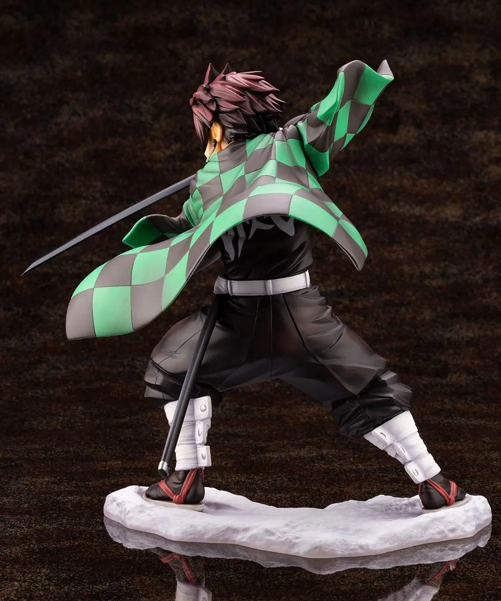 Demon Slayer: Kimetsu no Yaiba ARTFXJ Socha 1/8 Tanjiro Kamado 18 cm produktová fotografia