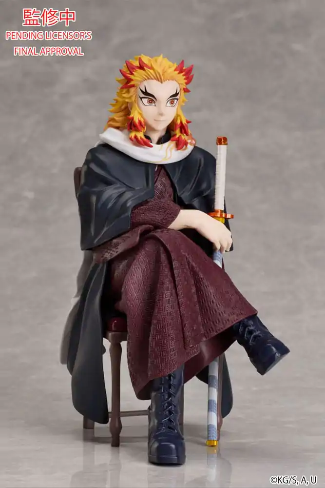 Demon Slayer: Kimetsu no Yaiba figúrka Kyojuro Rengoku 16 cm termékfotó