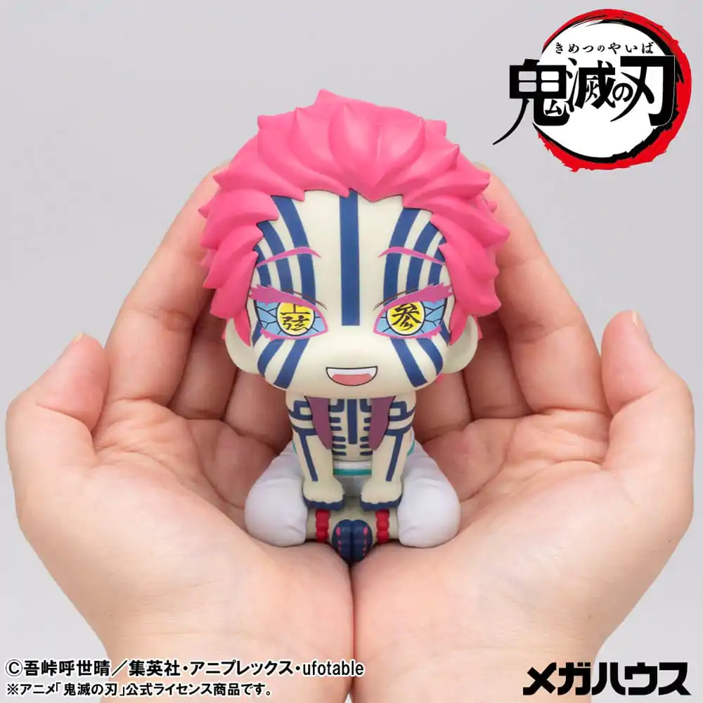 Demon Slayer: Kimetsu no Yaiba Look Up PVC Soška Akaza (s darčekom) 11 cm produktová fotografia