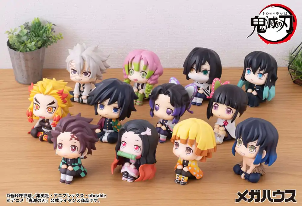 Demon Slayer Kimetsu no Yaiba Look Up PVC soška Iguro Obanai 11 cm produktová fotografia