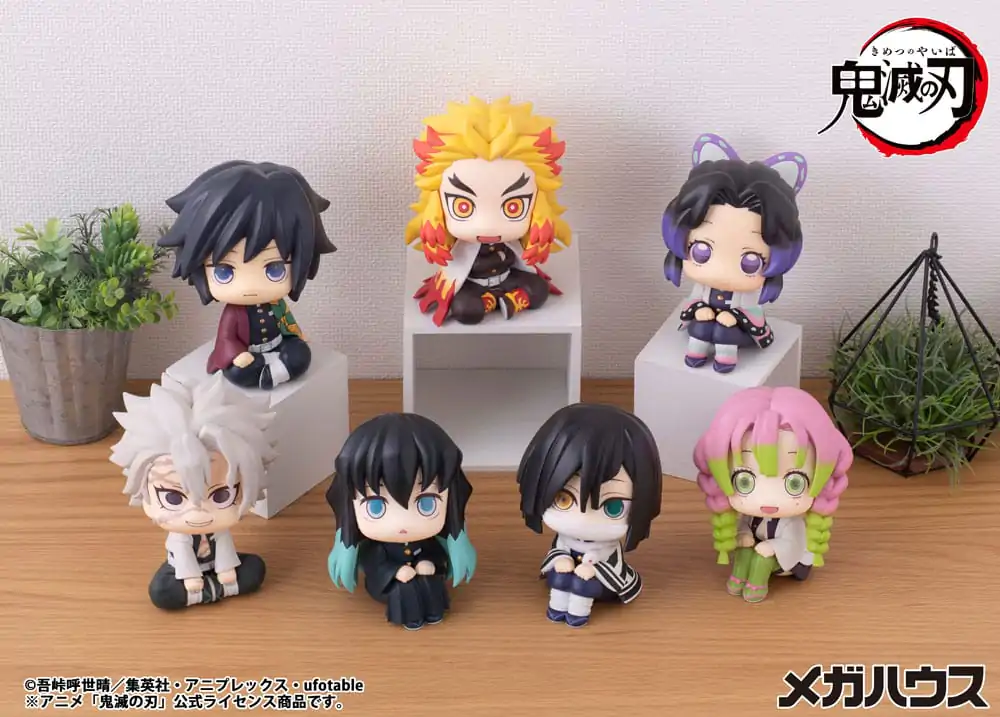 Demon Slayer Kimetsu no Yaiba Look Up PVC soška Iguro Obanai 11 cm produktová fotografia