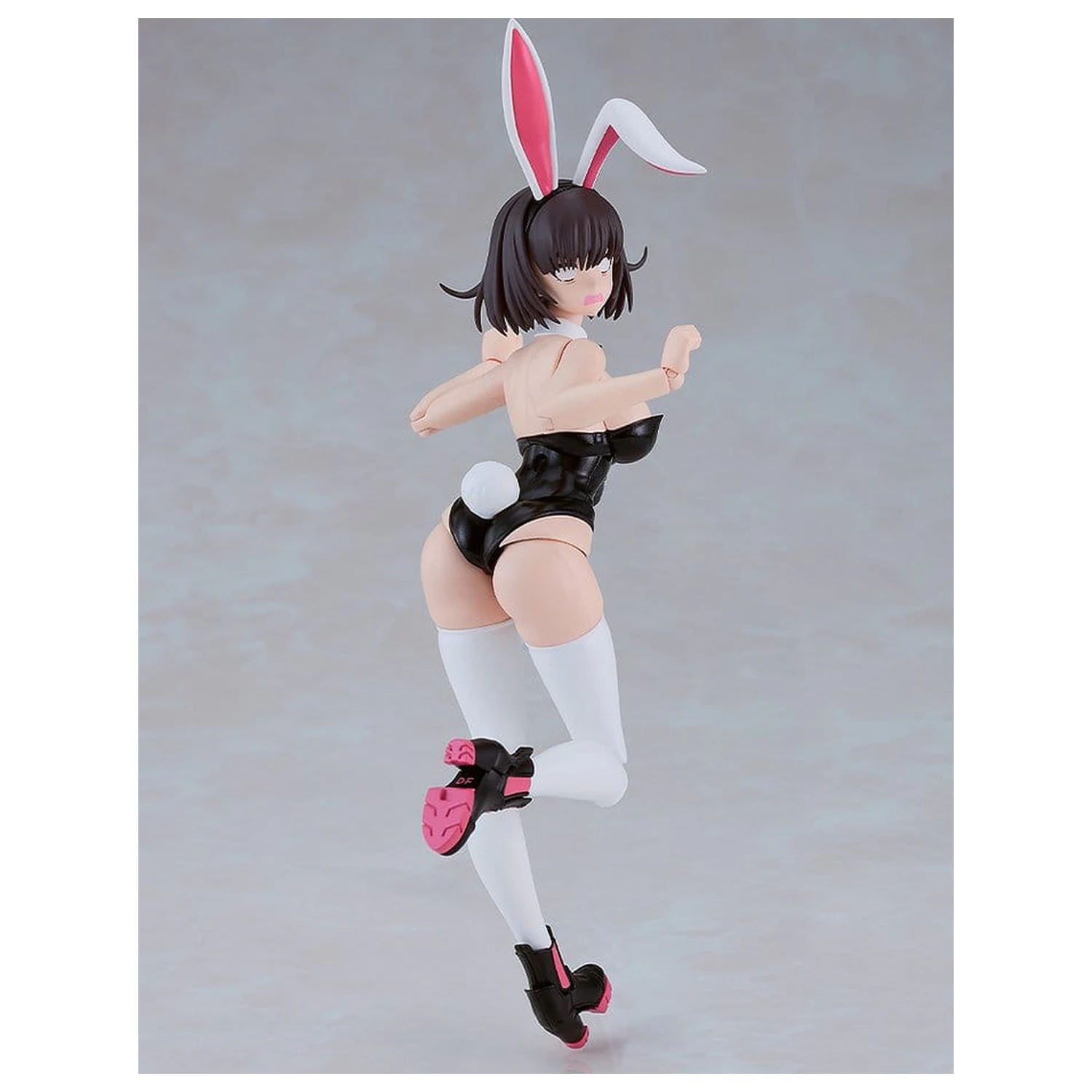 DF Plamatea Plastová Modelová Súprava Kerry: Bunny Ver. 16 cm produktová fotografia