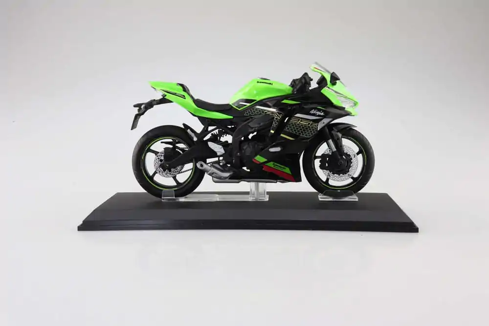 Odliatok model motocykla zo série sôch 1/12 Kawasaki Ninja ZX-25R Lime Green×Ebony 16 cm termékfotó