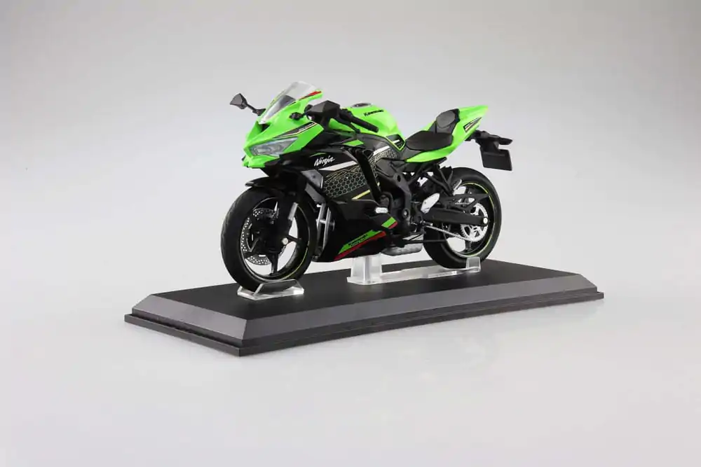 Odliatok model motocykla zo série sôch 1/12 Kawasaki Ninja ZX-25R Lime Green×Ebony 16 cm termékfotó