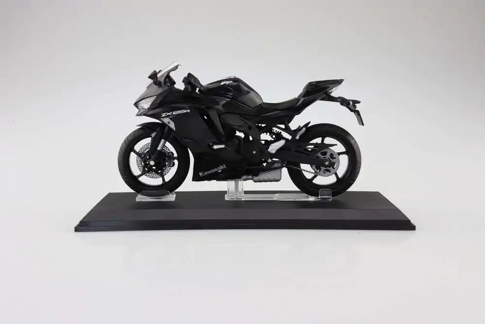 Diecast Bike Series Socha 1/12 Kawasaki Ninja ZX-25R Metakllic Spark Black 16 cm produktová fotografia