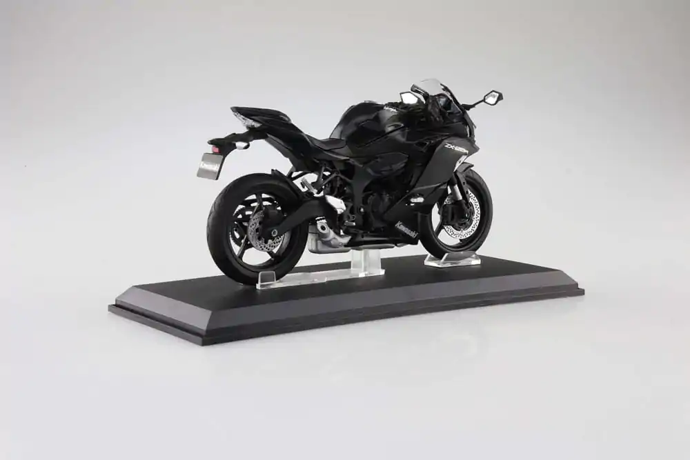 Diecast Bike Series Socha 1/12 Kawasaki Ninja ZX-25R Metakllic Spark Black 16 cm produktová fotografia