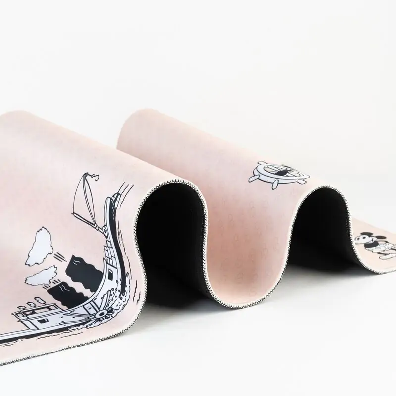 Disney 100th Anniversary Mickey gaming podložka na stôl produktová fotografia