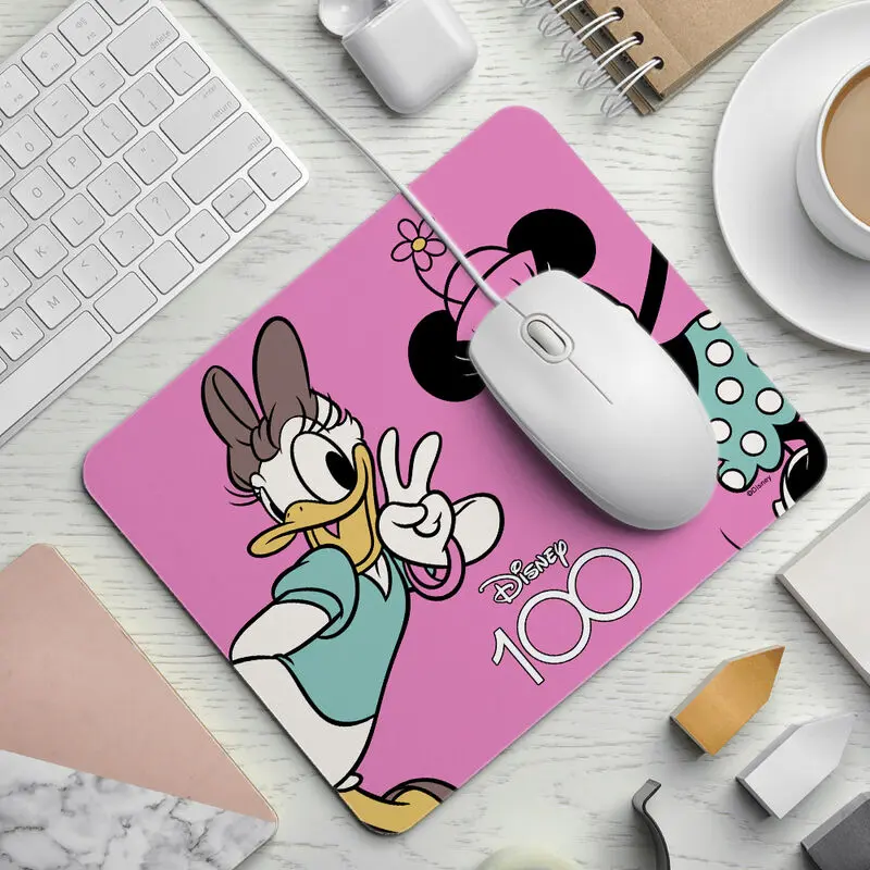 Disney 100th Anniversary Minnie & Daisy mouse podložka pod myš termékfotó