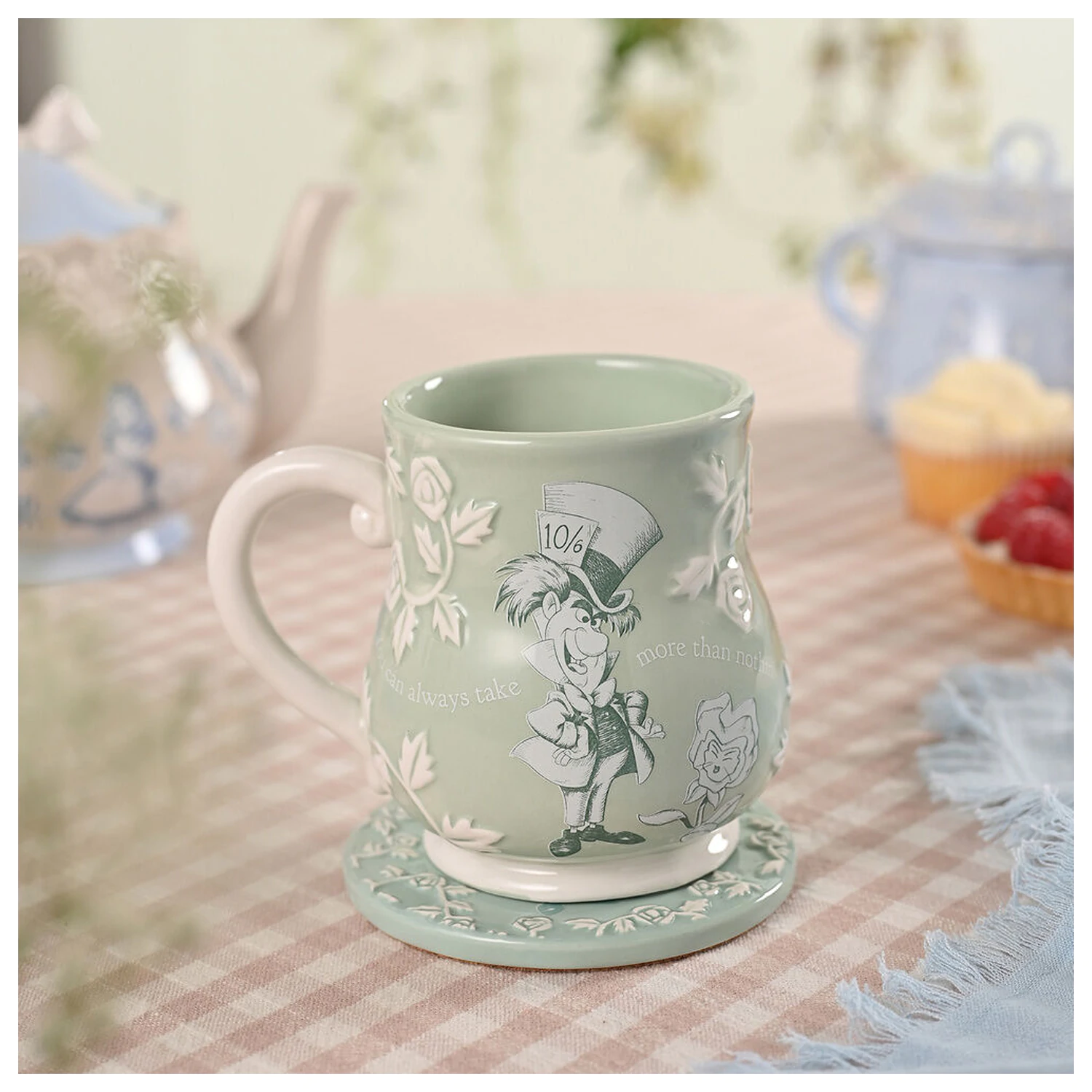 Disney Alice in Wonderland hrnček Mad Hatter produktová fotografia