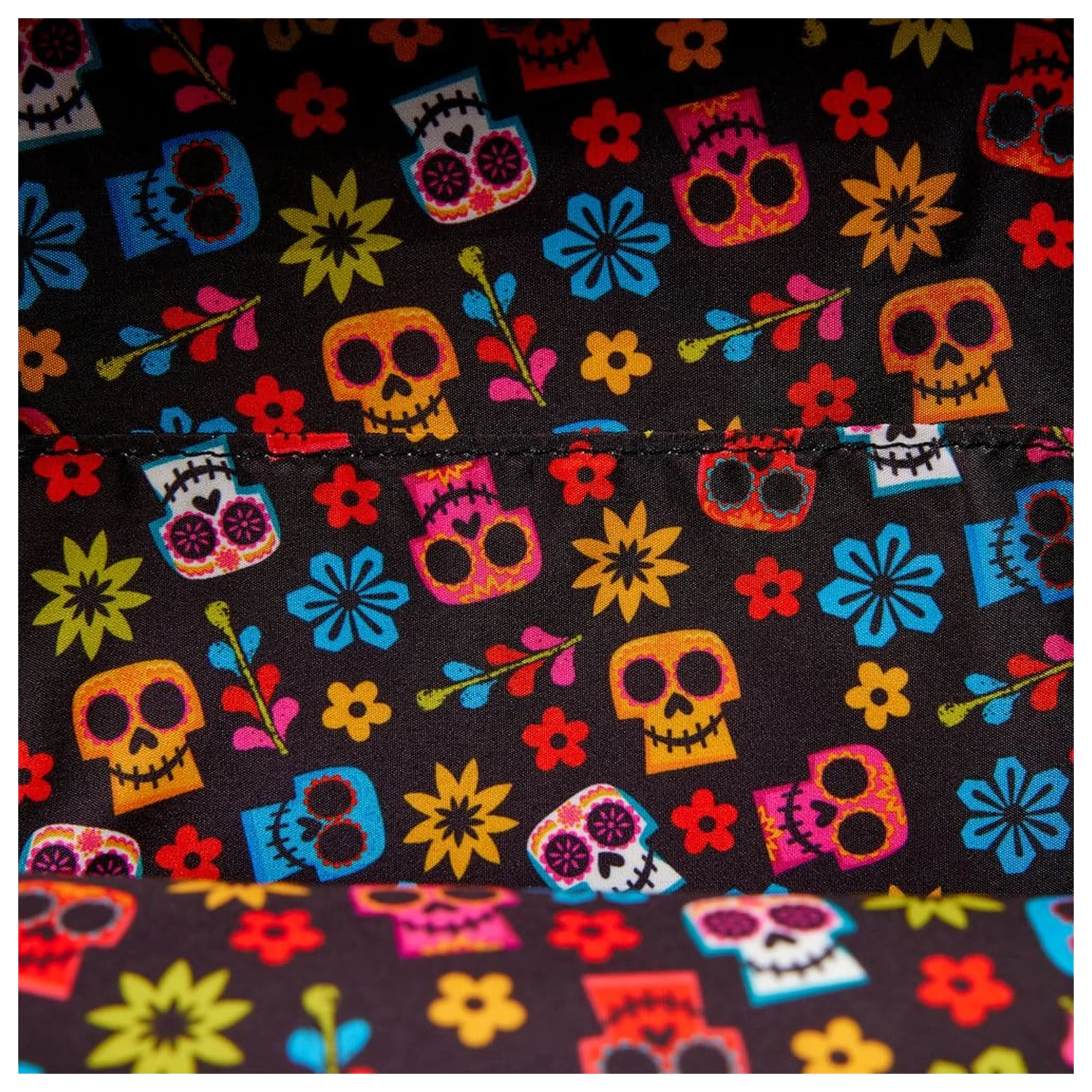 Disney by Loungefly Malý batoh Coco Miguel Día de los Muertos produktová fotografia