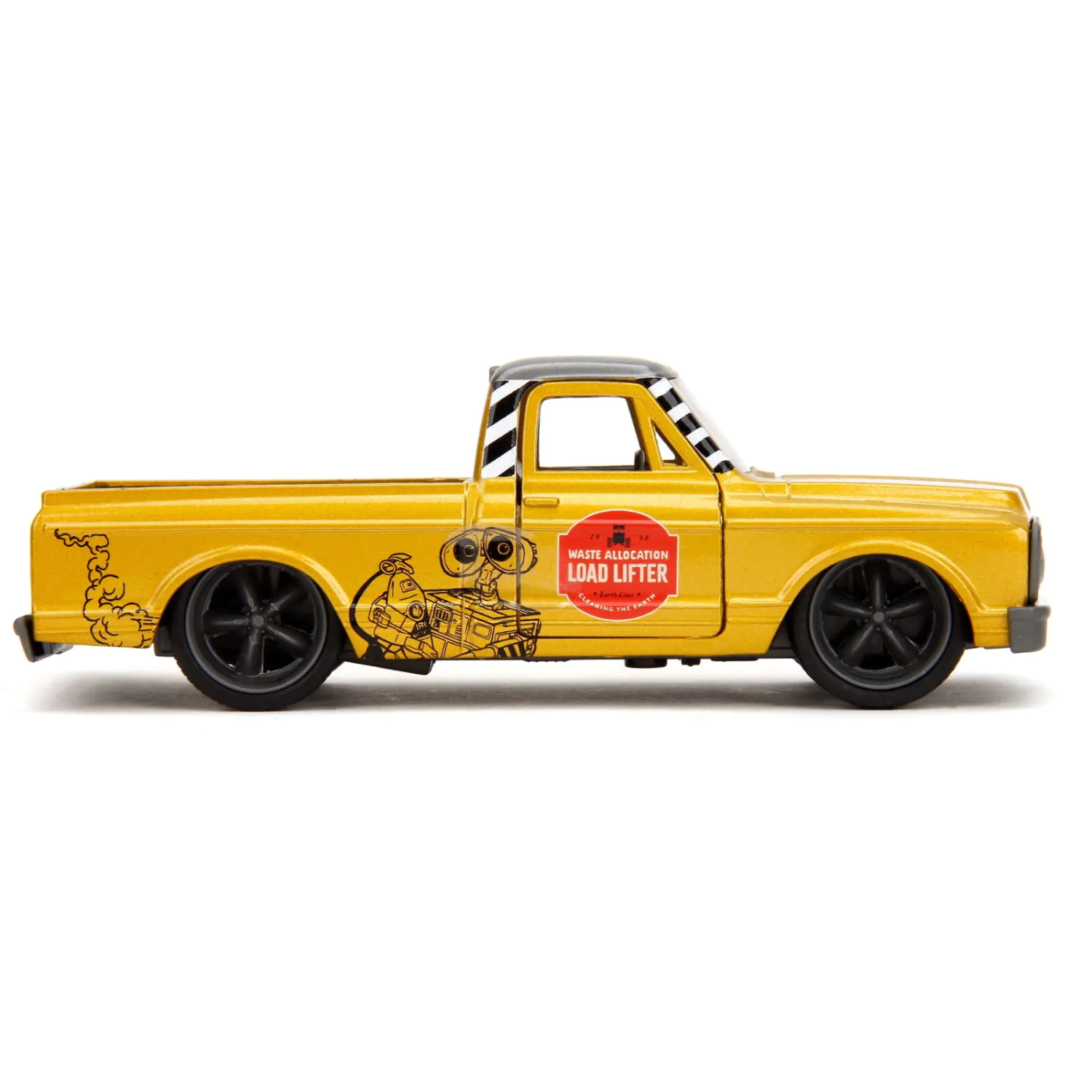 Disney Diecast Model 1/32 Datsun 510 Wall E – Zberateľský model produktová fotografia