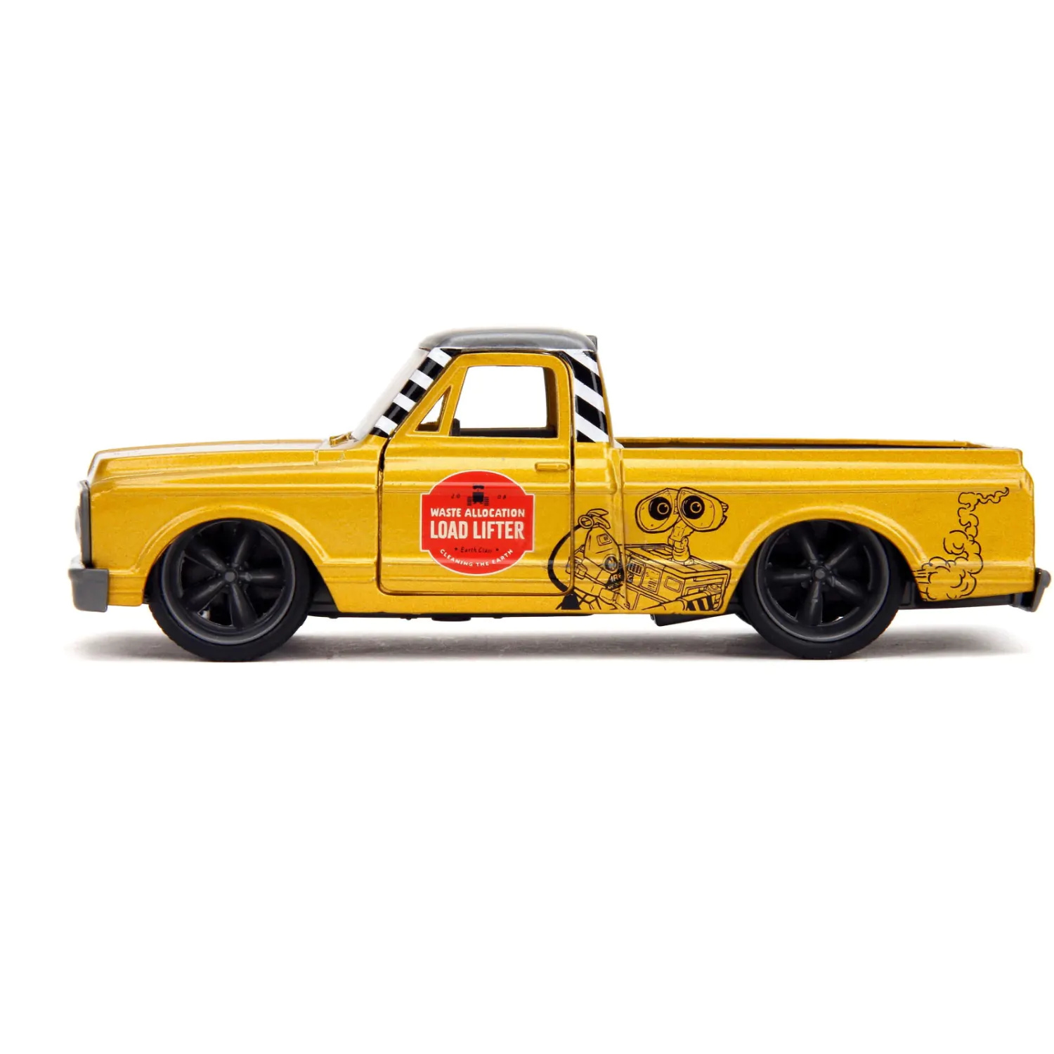 Disney Diecast Model 1/32 Datsun 510 Wall E – Zberateľský model produktová fotografia