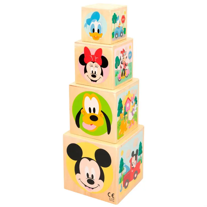 Disney drevená kocková veža produktová fotografia