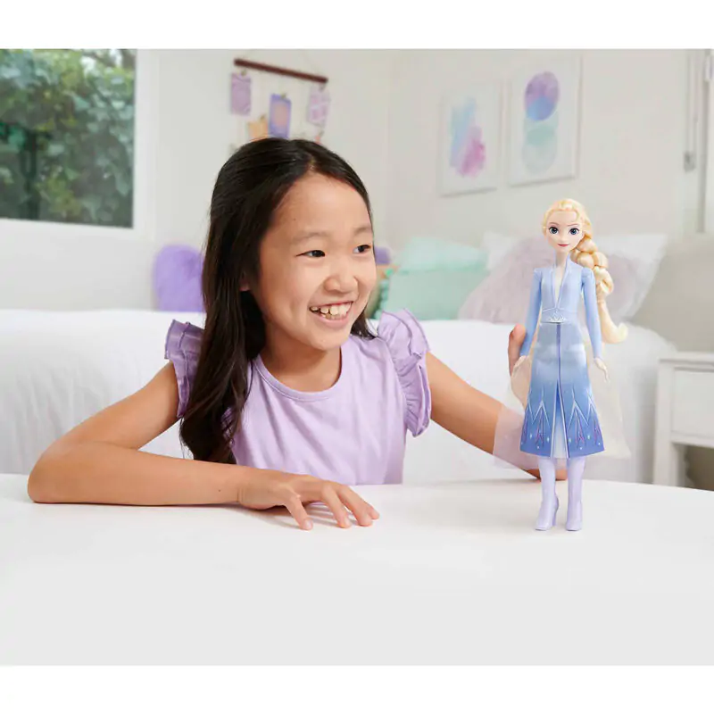 Disney Frozen 2 Elsa bábika produktová fotografia