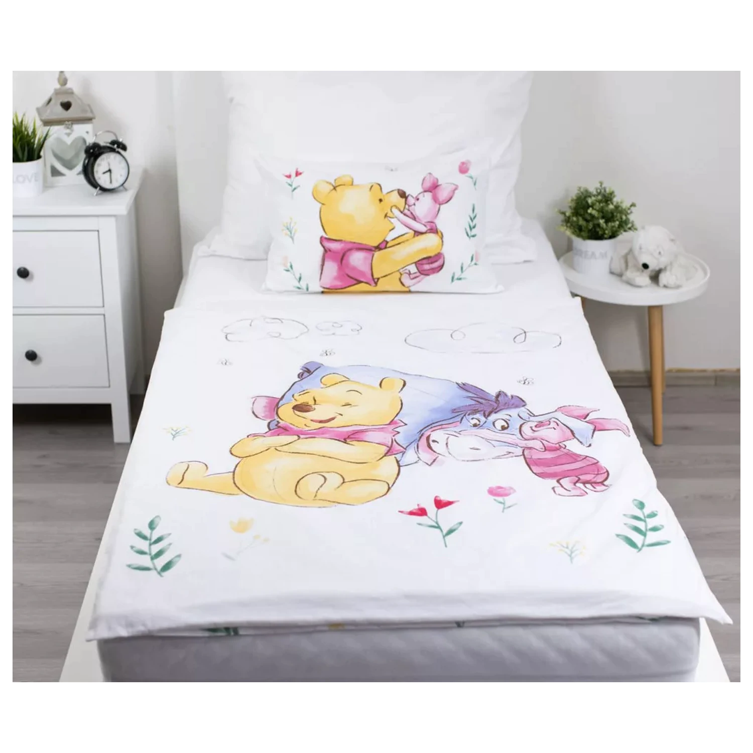 Disney Winnie the Pooh Pooh Hugs detská posteľná súprava pre batoliatá produktová fotografia