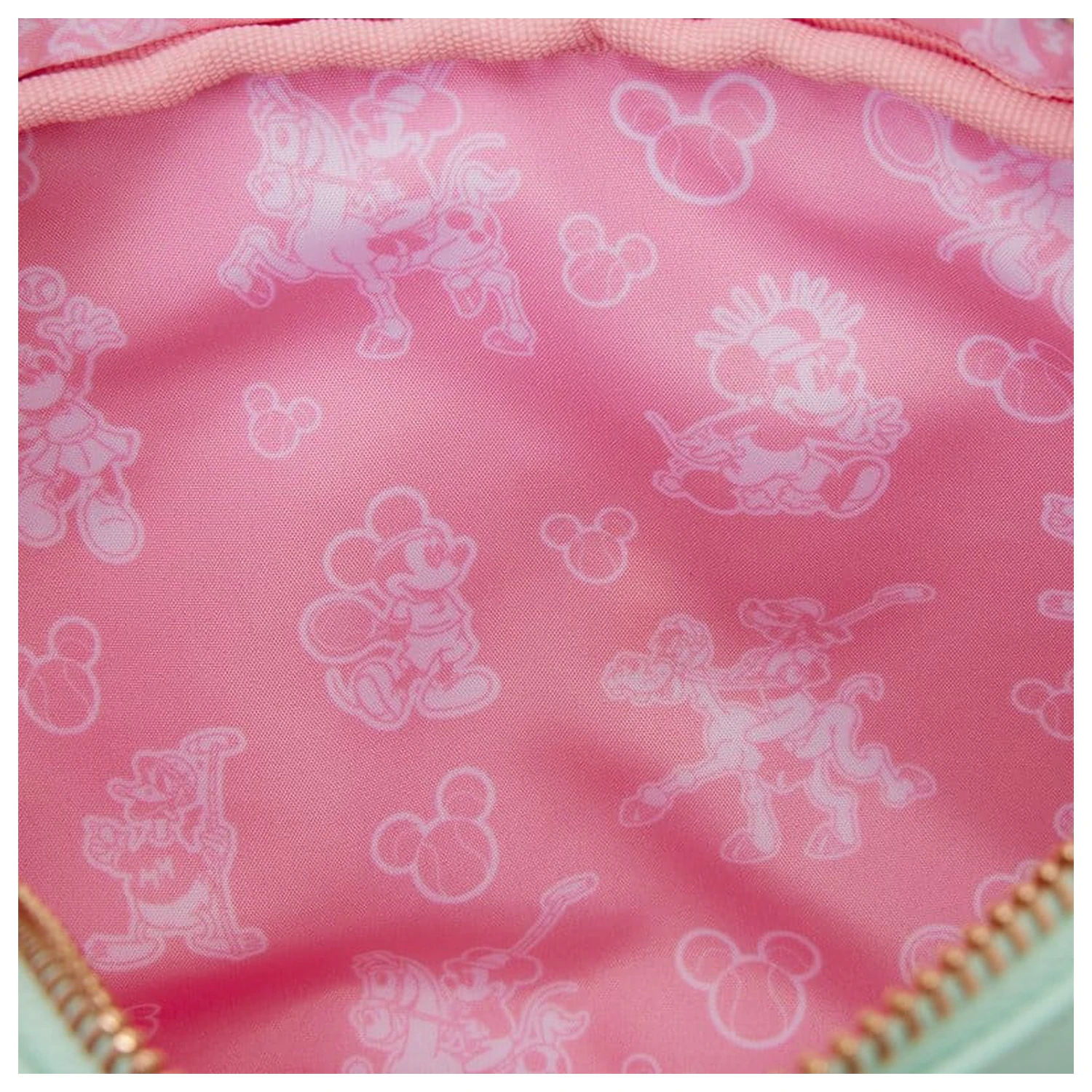 Disney by Loungefly Taška cez rameno s mincovou peňaženkou Mickey & Friends Tennis produktová fotografia