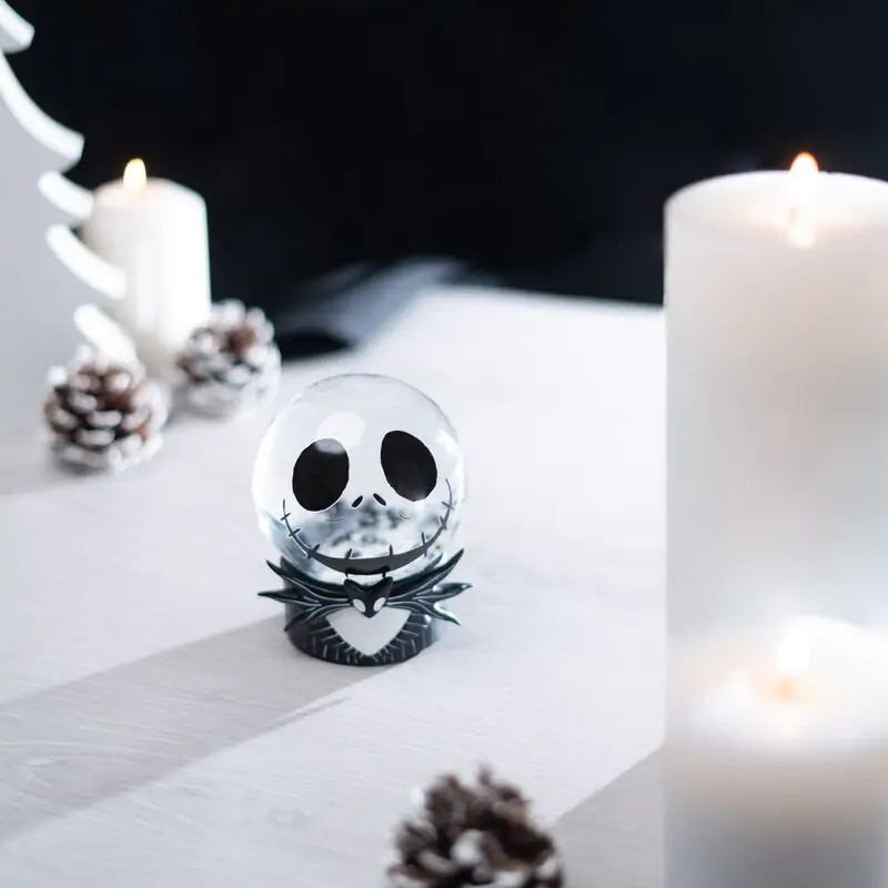 Disney Nightmare Before Christmas snehová guľa produktová fotografia