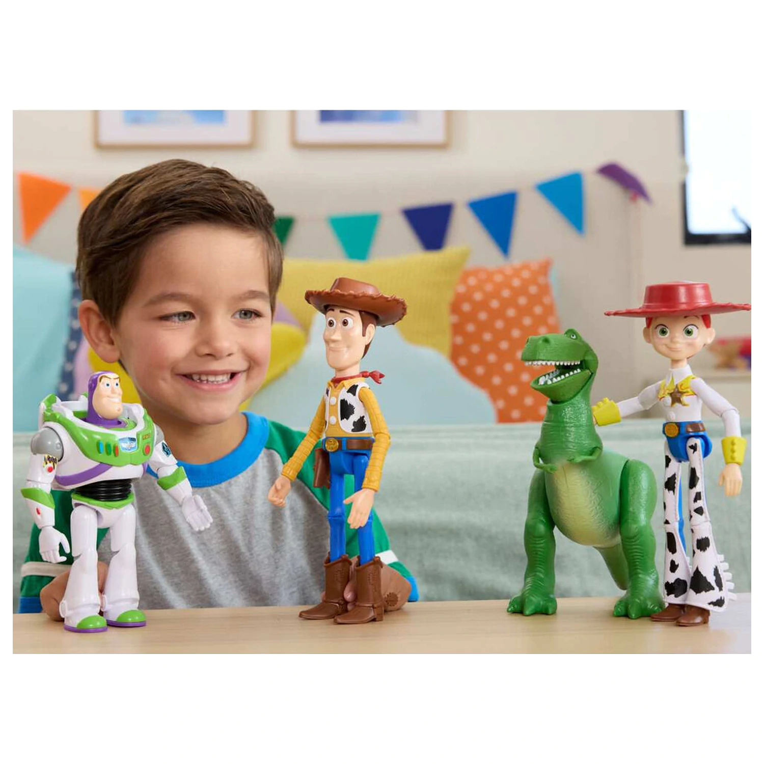 Disney Pixar Toy Story 5 Buzz Lightyear figúrka 18 cm produktová fotografia