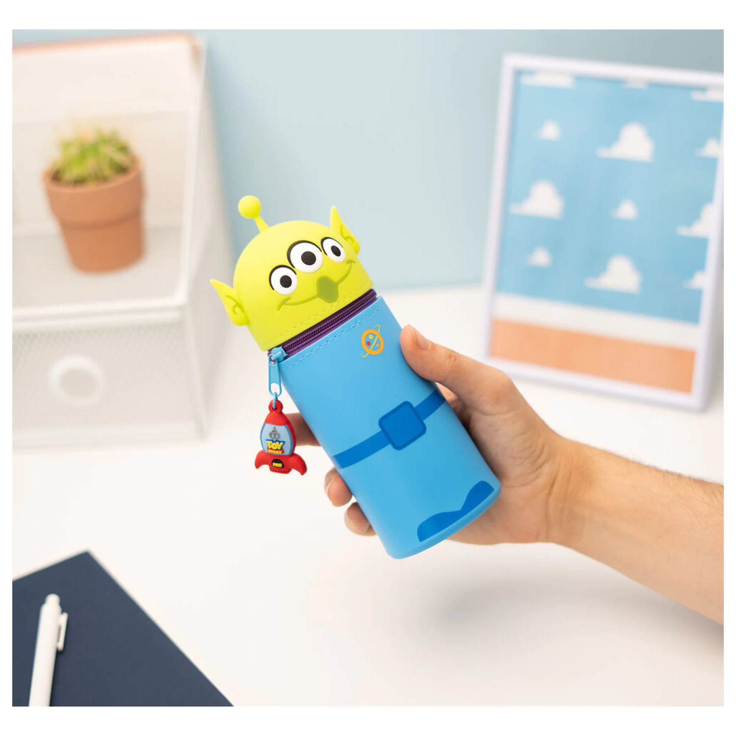 Disney Pixar Toy Story Alien 3D peračník produktová fotografia