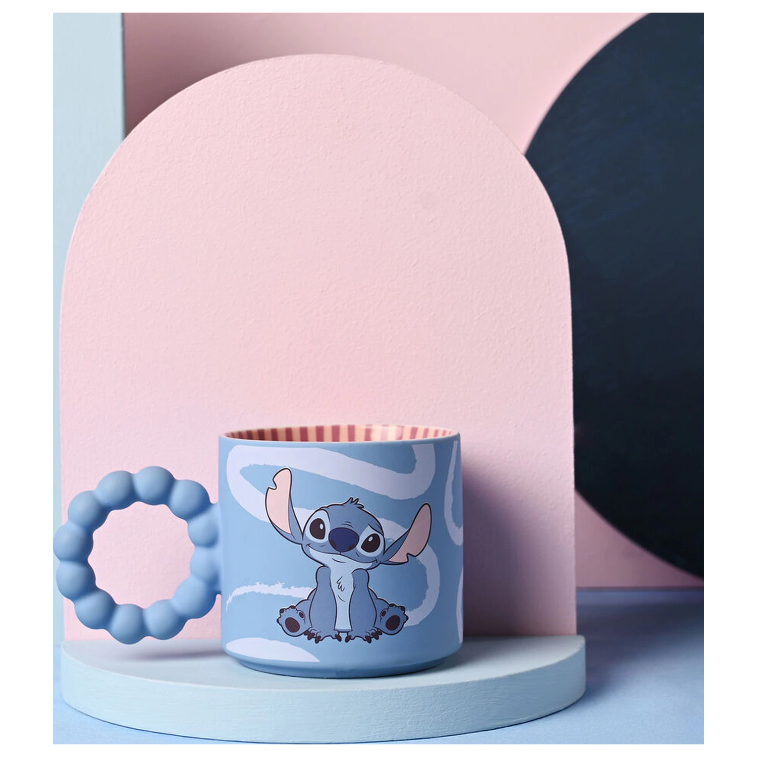Disney Stitch hrnček produktová fotografia